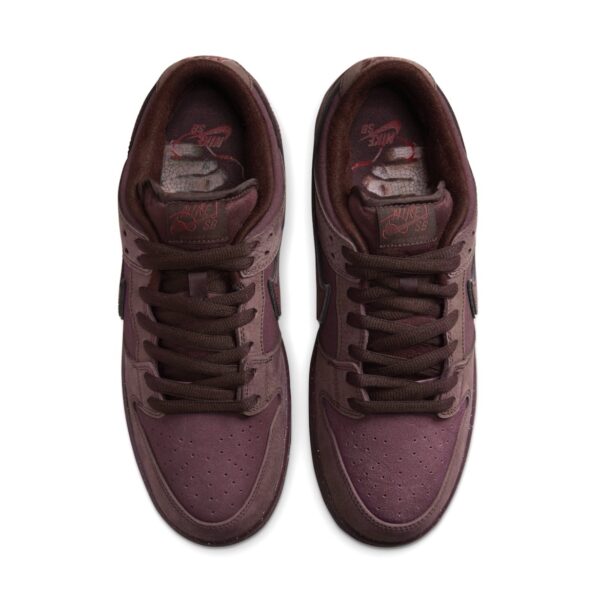 Dunk Low SB City Of Love Burgundy
