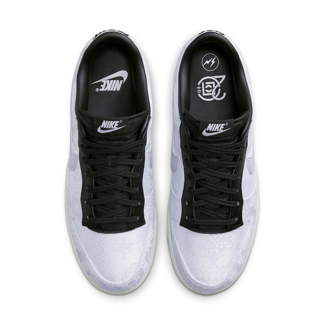 Dunk Low Clot x Fragment White - immagine 3