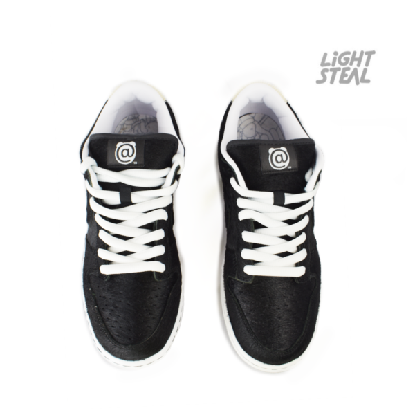 Dunk Low SB Medicom Toy 2020 (Used)