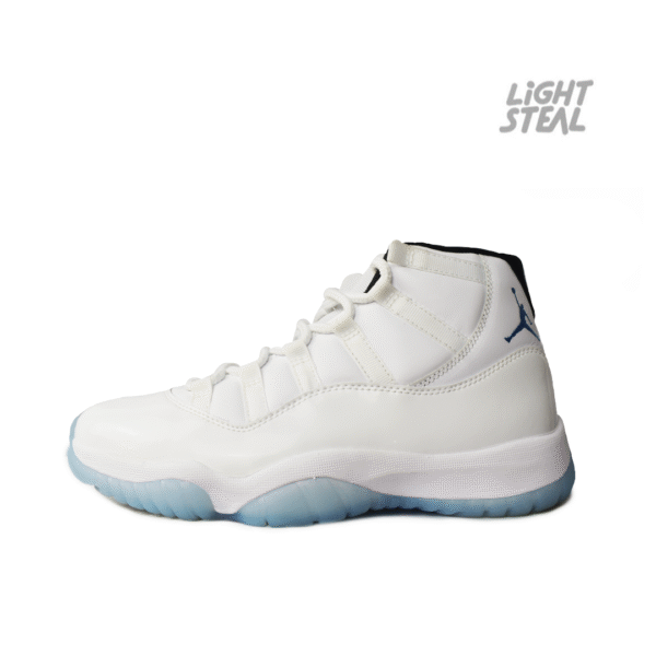 Jordan 11 Legend Blue (Used)