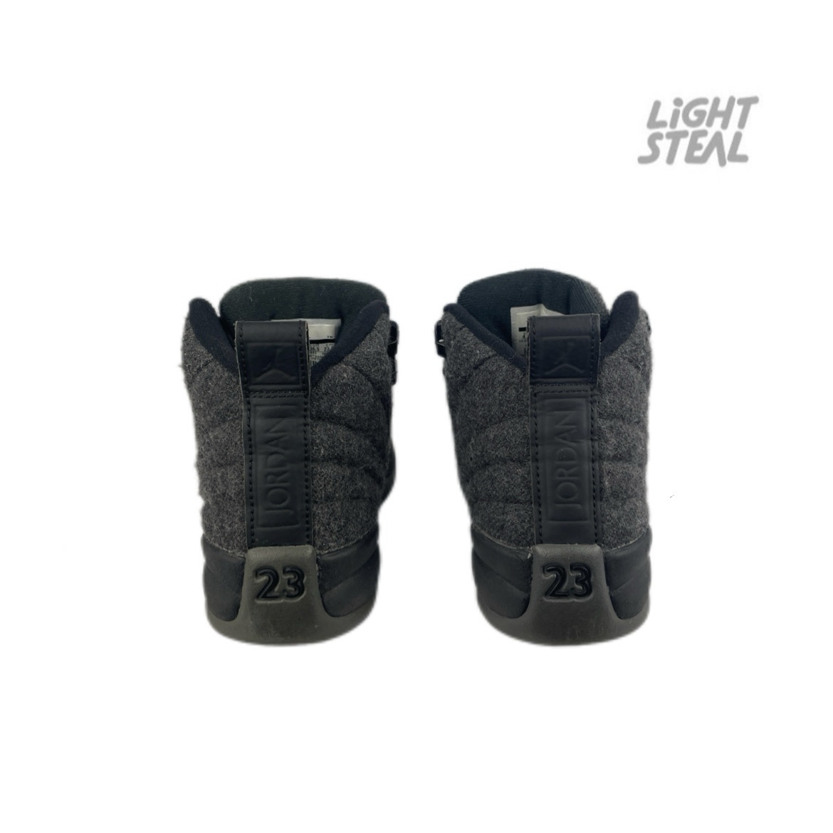 Jordan 12 Wolf Grey (GS) (Used) - immagine 3