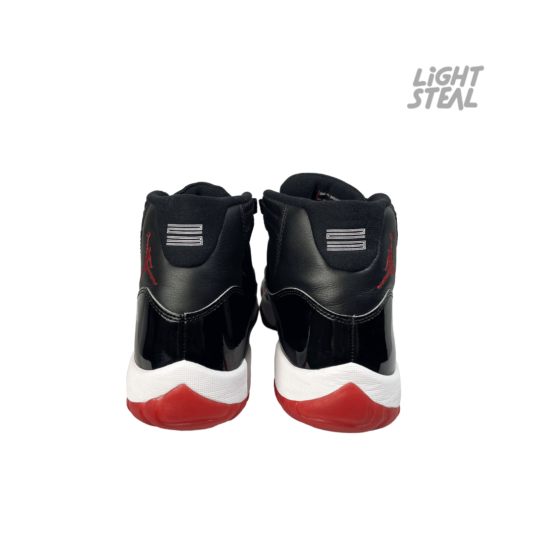 Jordan 11 Retro Playoffs “Bred” (2019) (Used) - immagine 4