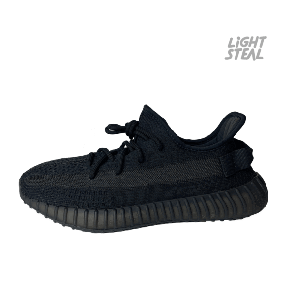 Adidas Yeezy Boost 350 V2 Onyx (Used)