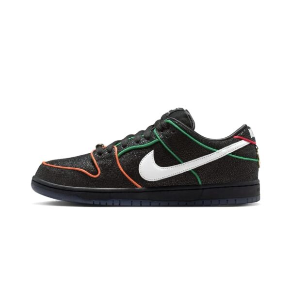 Dunk Low SB Girls Skate Bronx