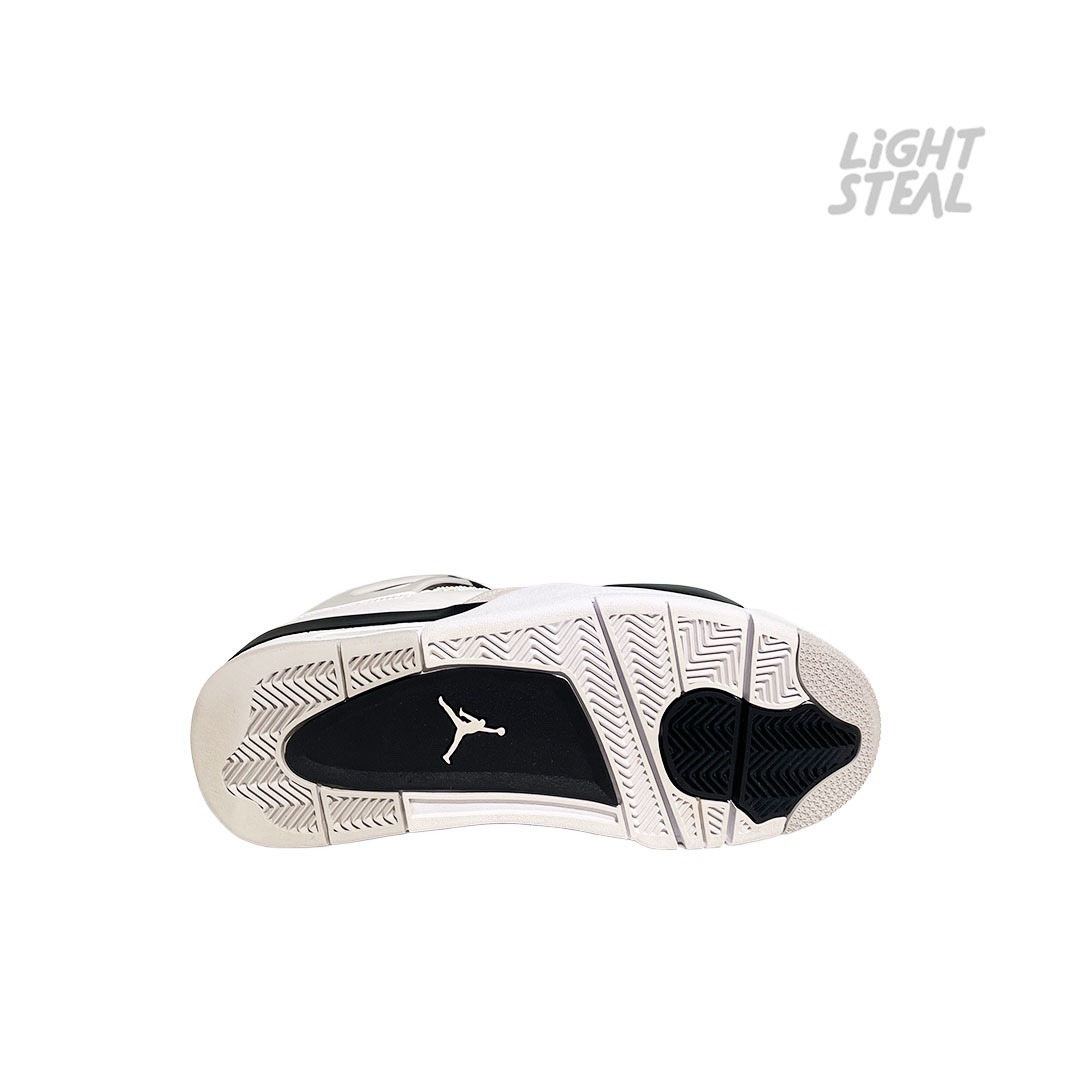 Jordan 4 Military Black (Used) - immagine 8
