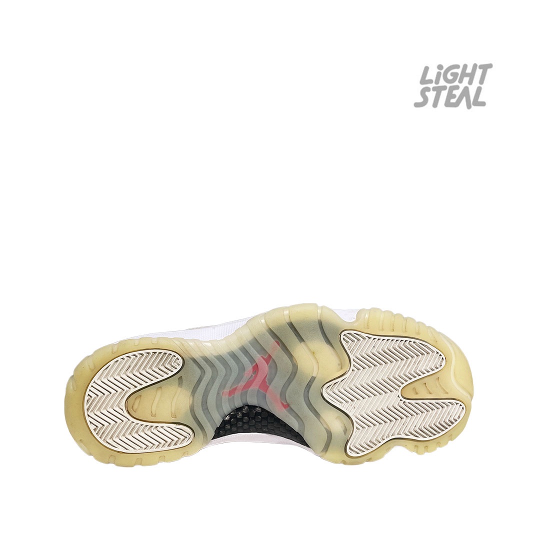 Jordan 11 Platinum Tint (Used) - immagine 7