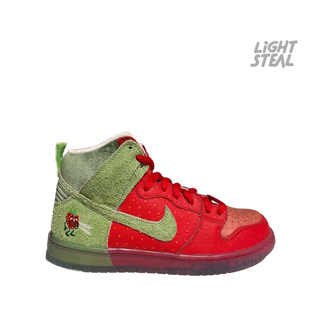 Dunk High SB Strawberry Cough (Used) - immagine 9