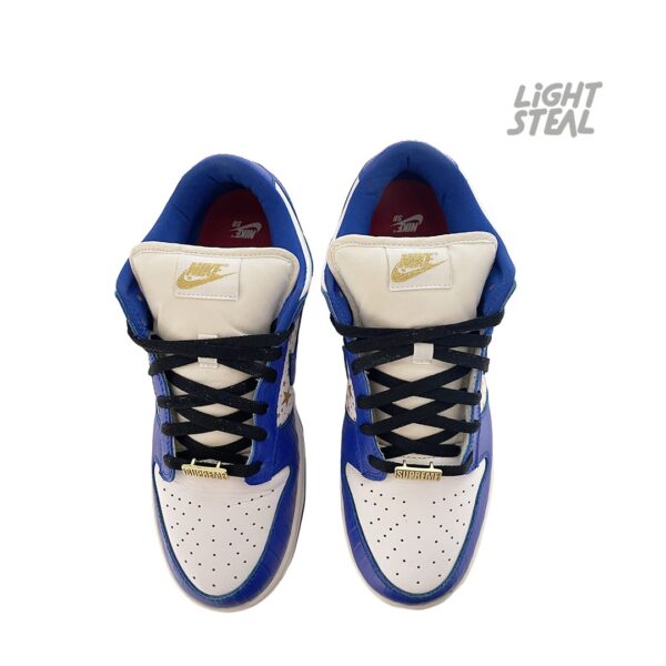 Dunk Low SB Supreme Stars Hyper Royal (Used)