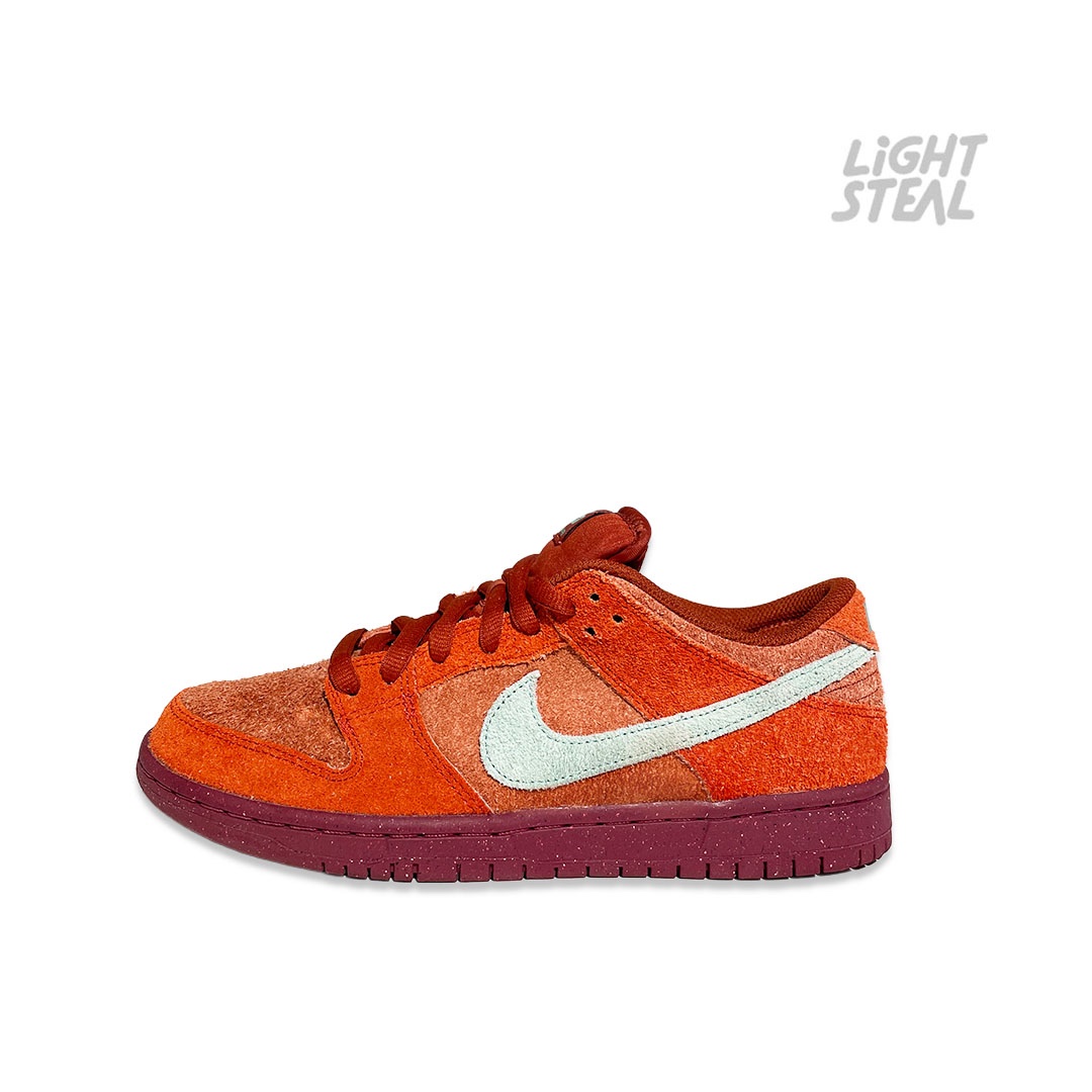 Dunk Low SB Mystic Red Rosewood (Used)